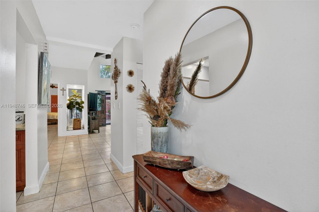 9770 NW 15th St , Unit 293, Pembroke Pines, FL 33024 Photo