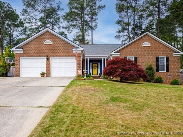 130 Thorncliff Drive, Fayetteville, NC 28303