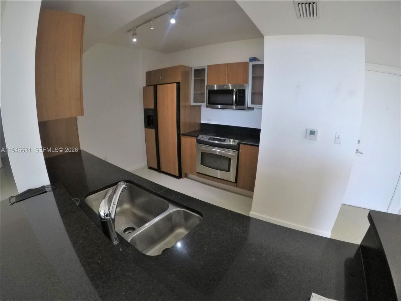 2775 NE 187th St, Unit 506, Aventura, FL 33180 Photo