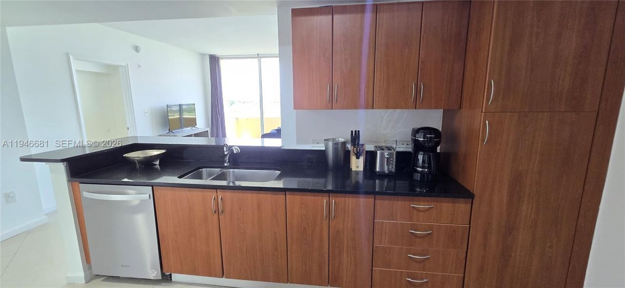 2775 NE 187th St, Unit 506, Aventura, FL 33180 Photo