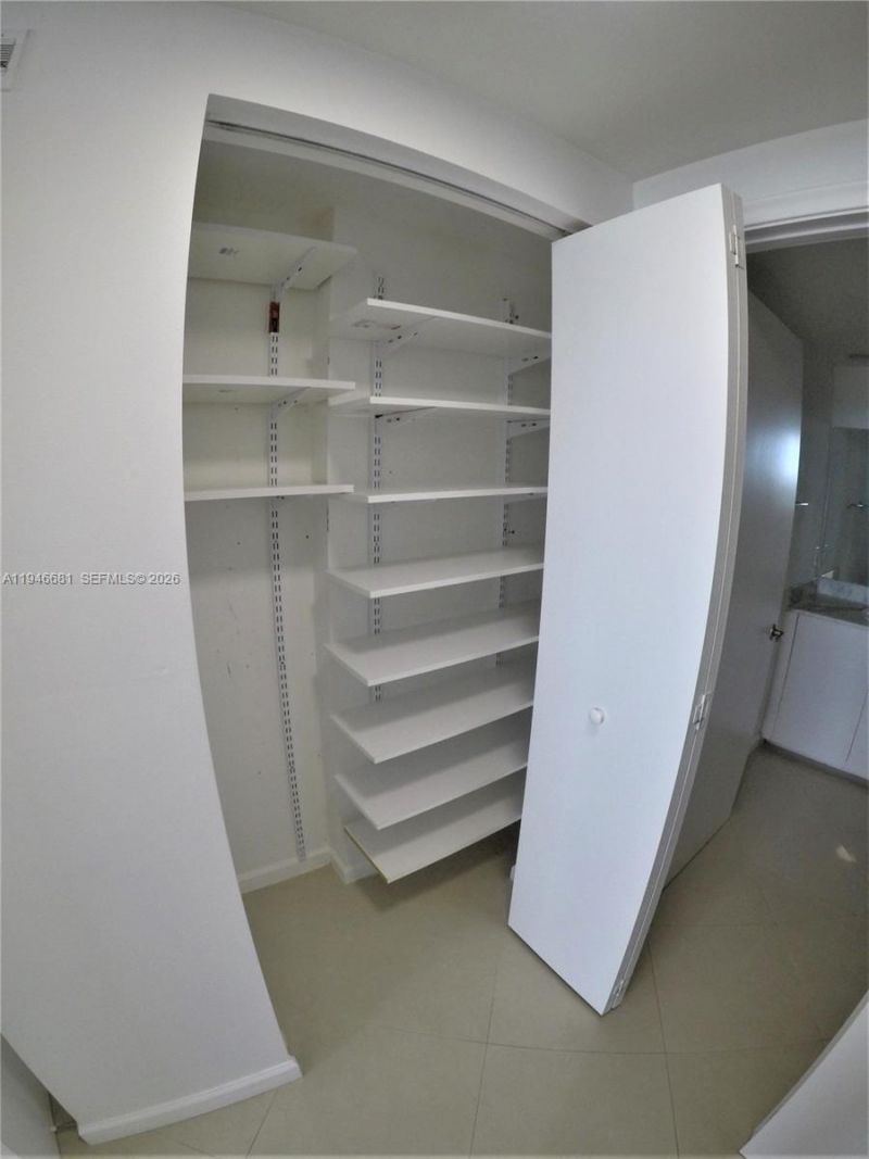 2775 NE 187th St, Unit 506, Aventura, FL 33180 Photo