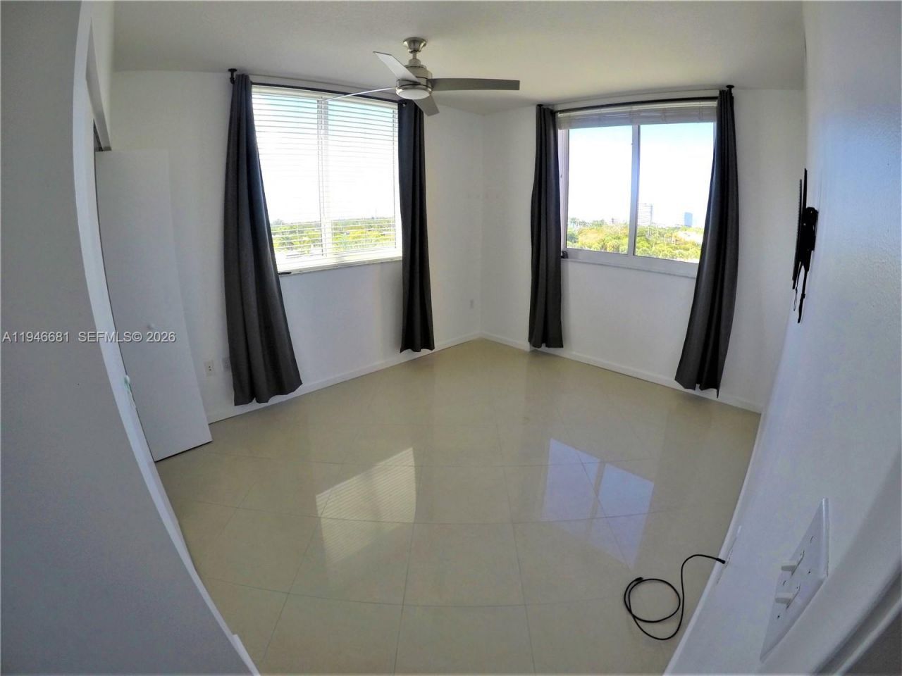 2775 NE 187th St, Unit 506, Aventura, FL 33180 Photo