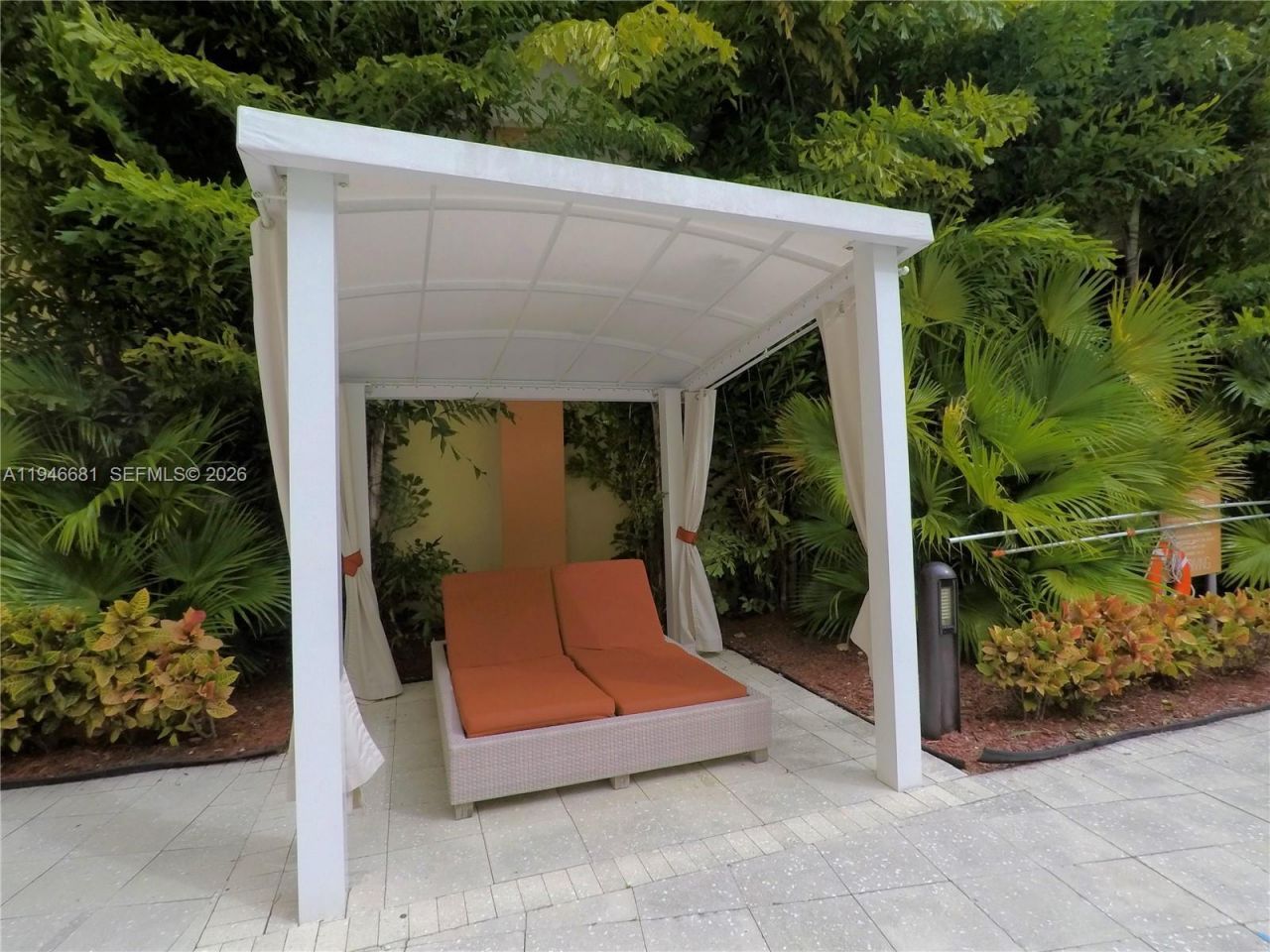 2775 NE 187th St, Unit 506, Aventura, FL 33180 Photo