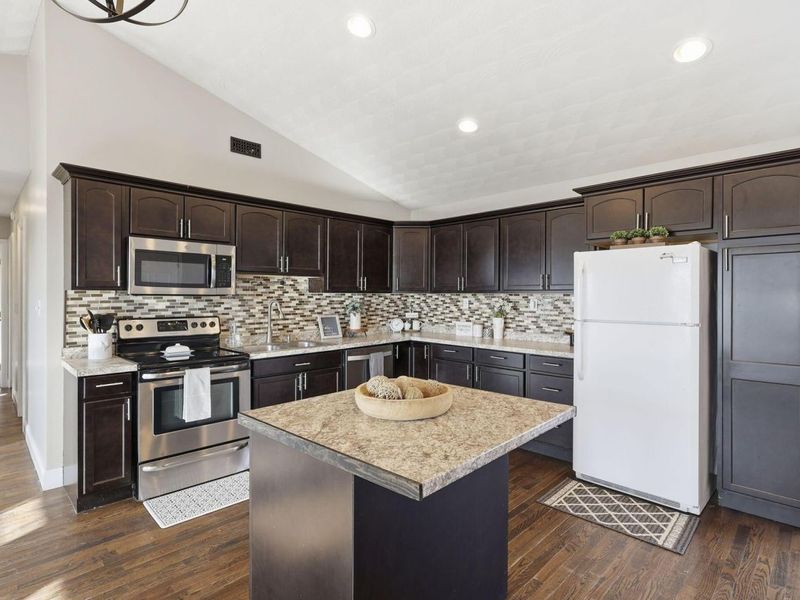 12500 London Road, Orient, OH 43146 Photo 10