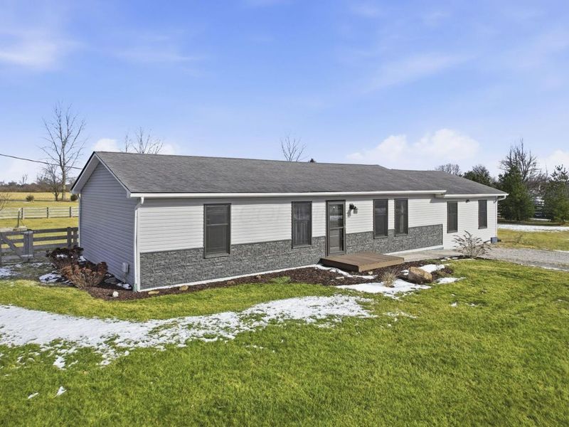 12500 London Road, Orient, OH 43146 Photo 2