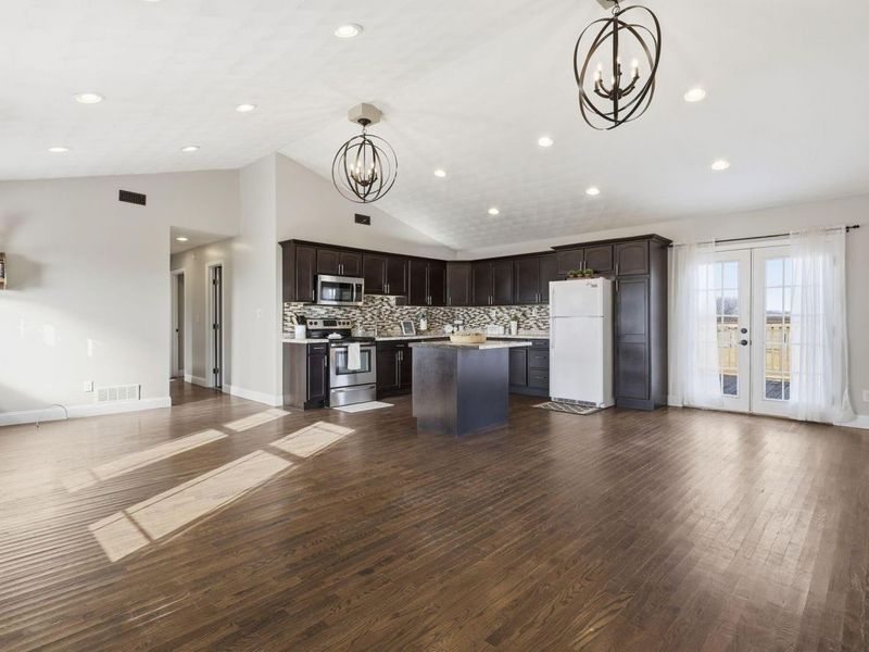 12500 London Road, Orient, OH 43146 Photo 7