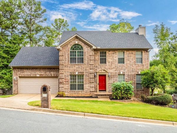 106 Charleston Lane, Little Rock, AR 72223