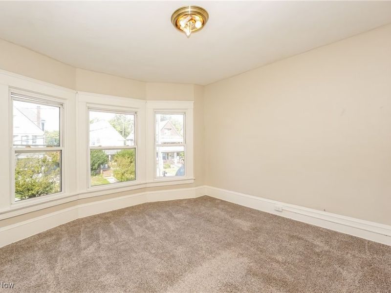 2091 W 100th Street, Cleveland, OH 44102 Photo 5