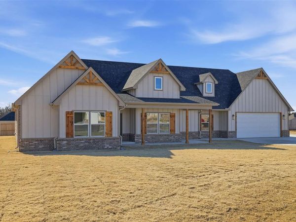 311 Moreland Ct, Stillwater, OK 74074