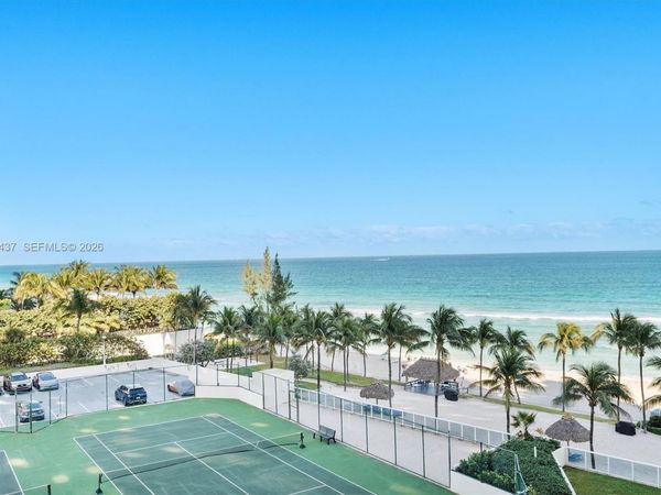 19333 Collins Ave, Unit 703, Sunny Isles Beach, FL 33160
