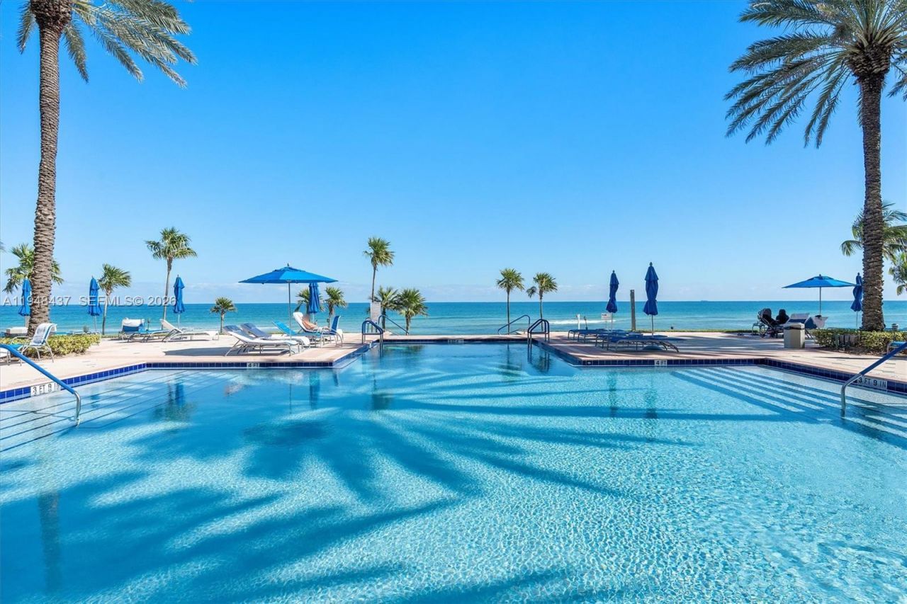 19333 Collins Ave, Unit 703, Sunny Isles Beach, FL 33160 Photo