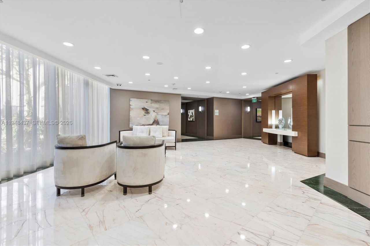 19333 Collins Ave, Unit 703, Sunny Isles Beach, FL 33160 Photo