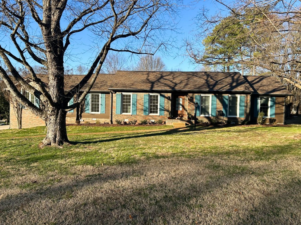 8126 Suzanne Dr, Brentwood, TN 37027 Main Photo