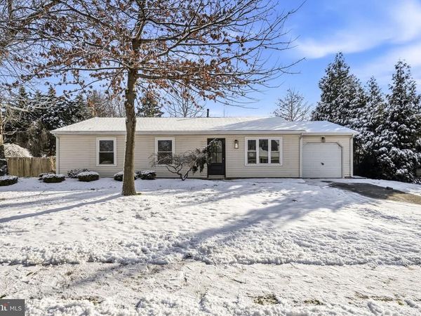 8 GREENBROOK DRIVE, MARLTON, NJ 08053