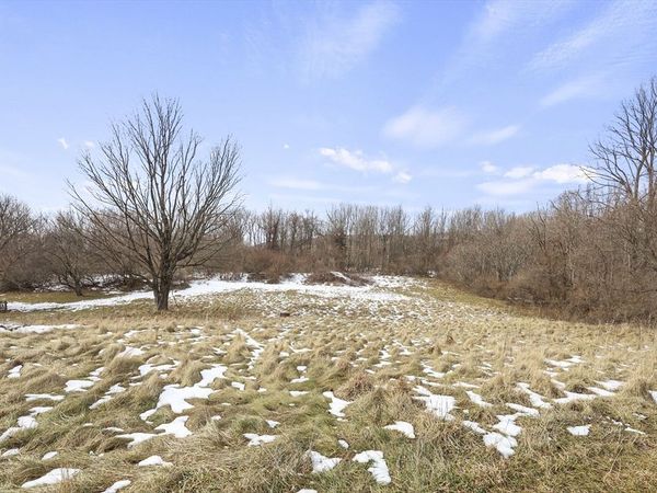 14 Hastings St, Adams, MA 01220