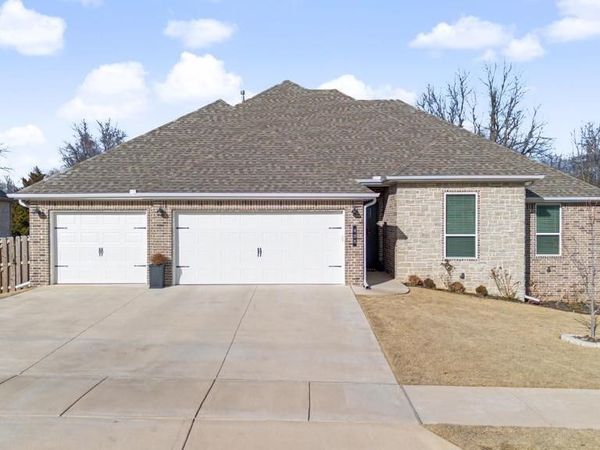 908 Adair Road, Pea Ridge, AR 72751