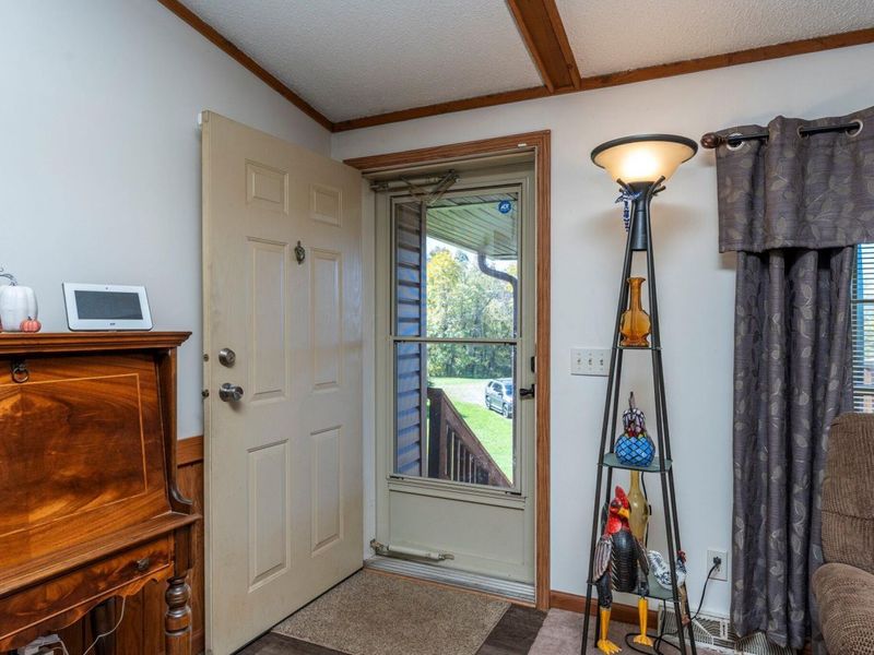 2384 Cliff Run Road, Bainbridge, OH 45612 Photo 9