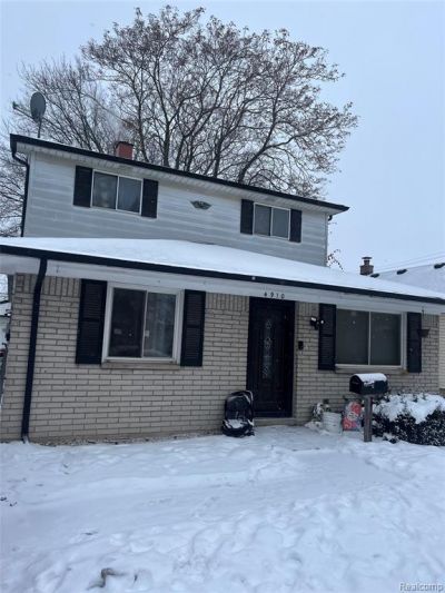 4910 Westpoint Street, Dearborn Heights, MI 48125 Main Photo
