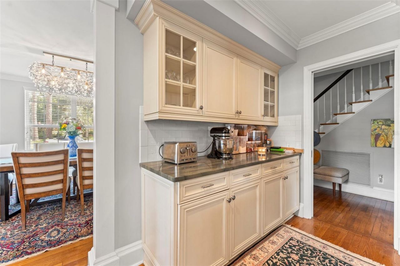 1221 Oriental Gardens Road, Jacksonville, FL 32207 Photo