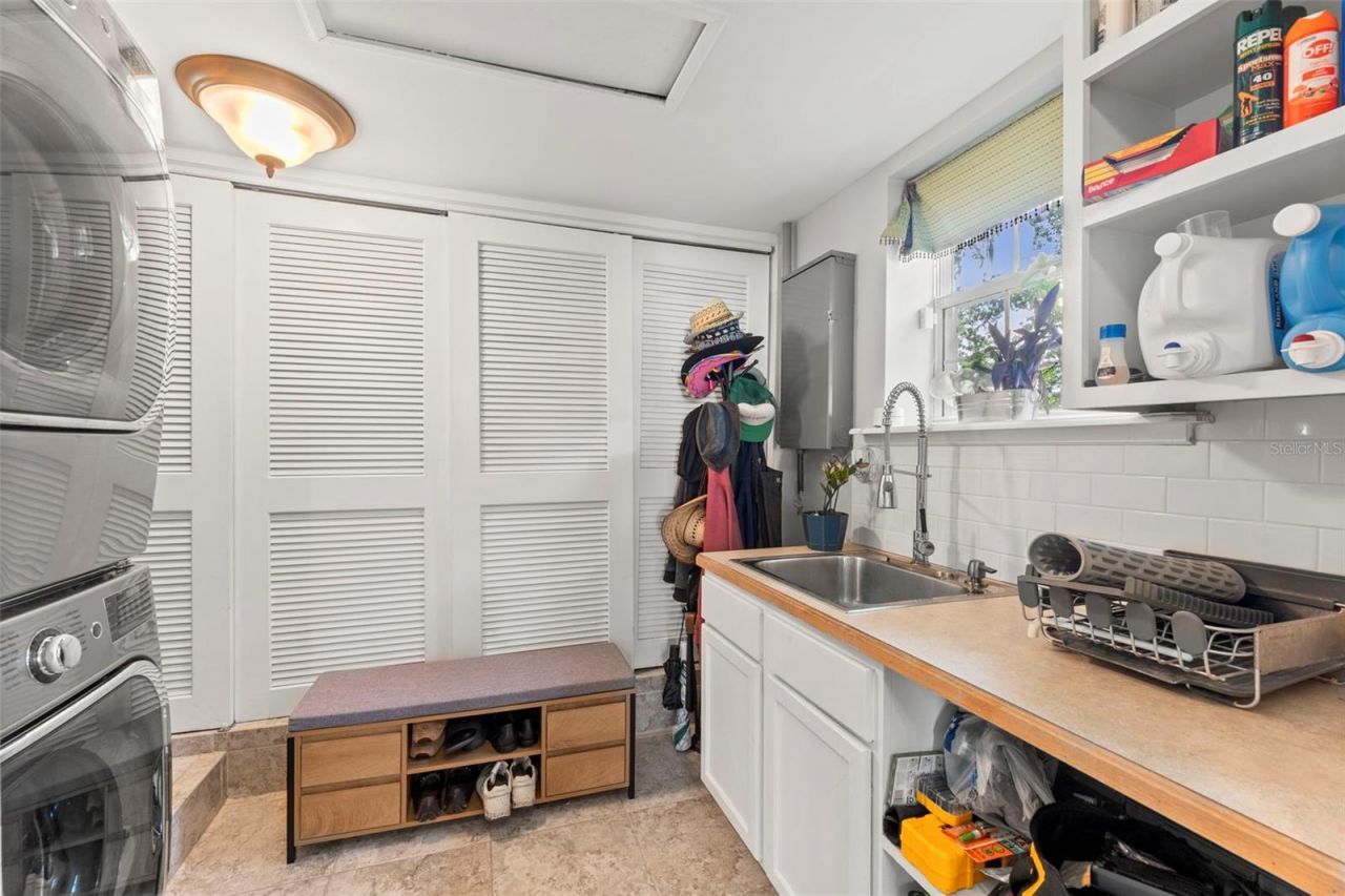 1221 Oriental Gardens Road, Jacksonville, FL 32207 Photo