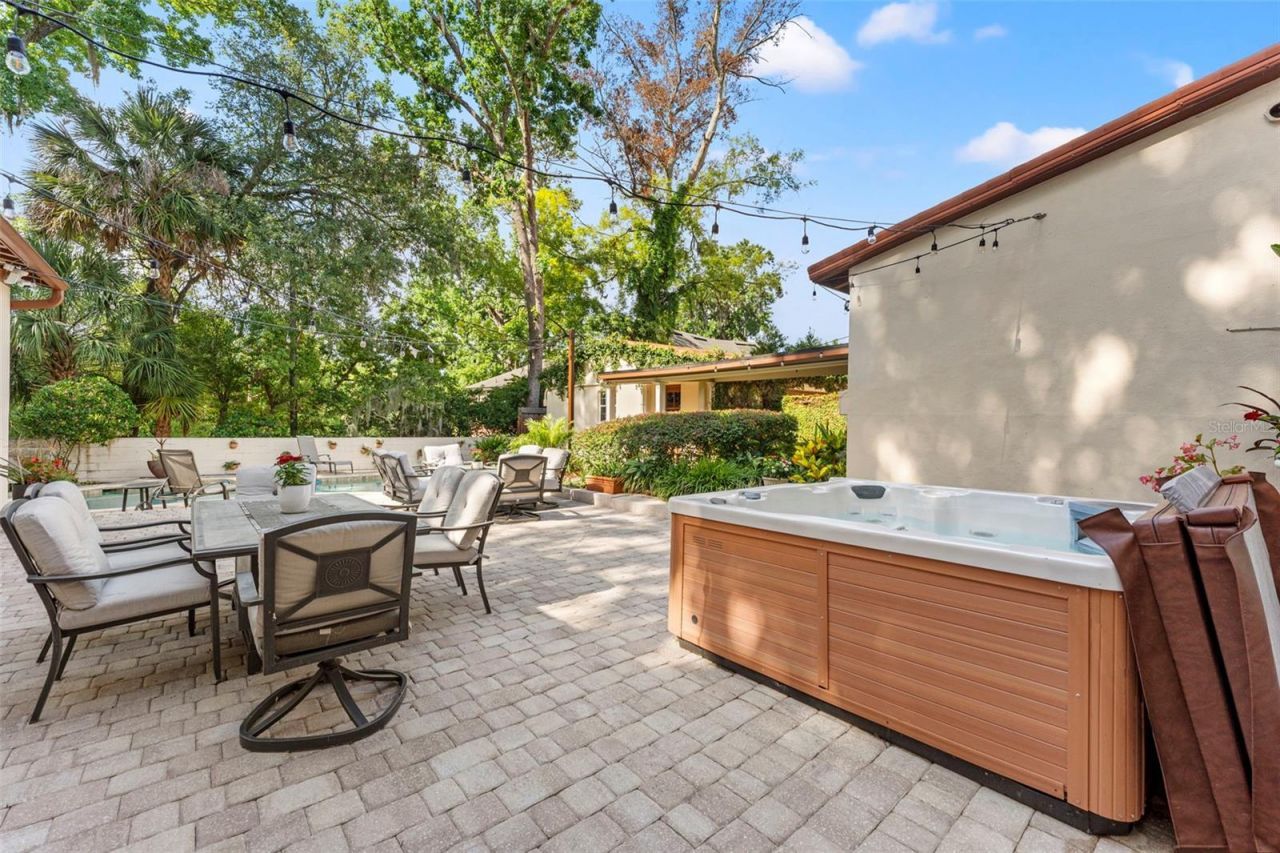 1221 Oriental Gardens Road, Jacksonville, FL 32207 Photo