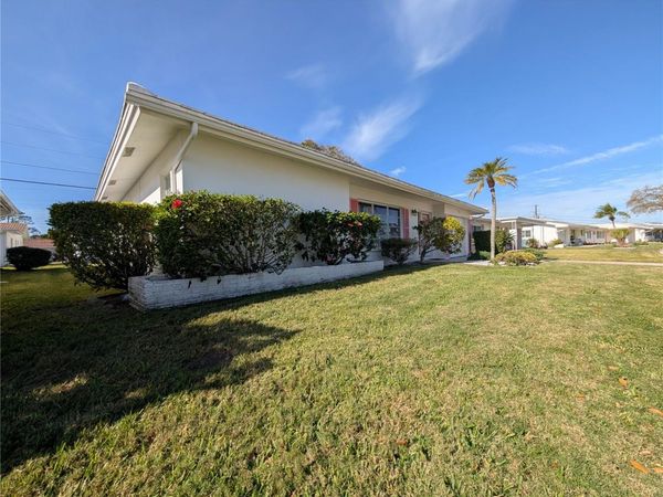 9946 39TH WAY N, PINELLAS PARK, FL 33782