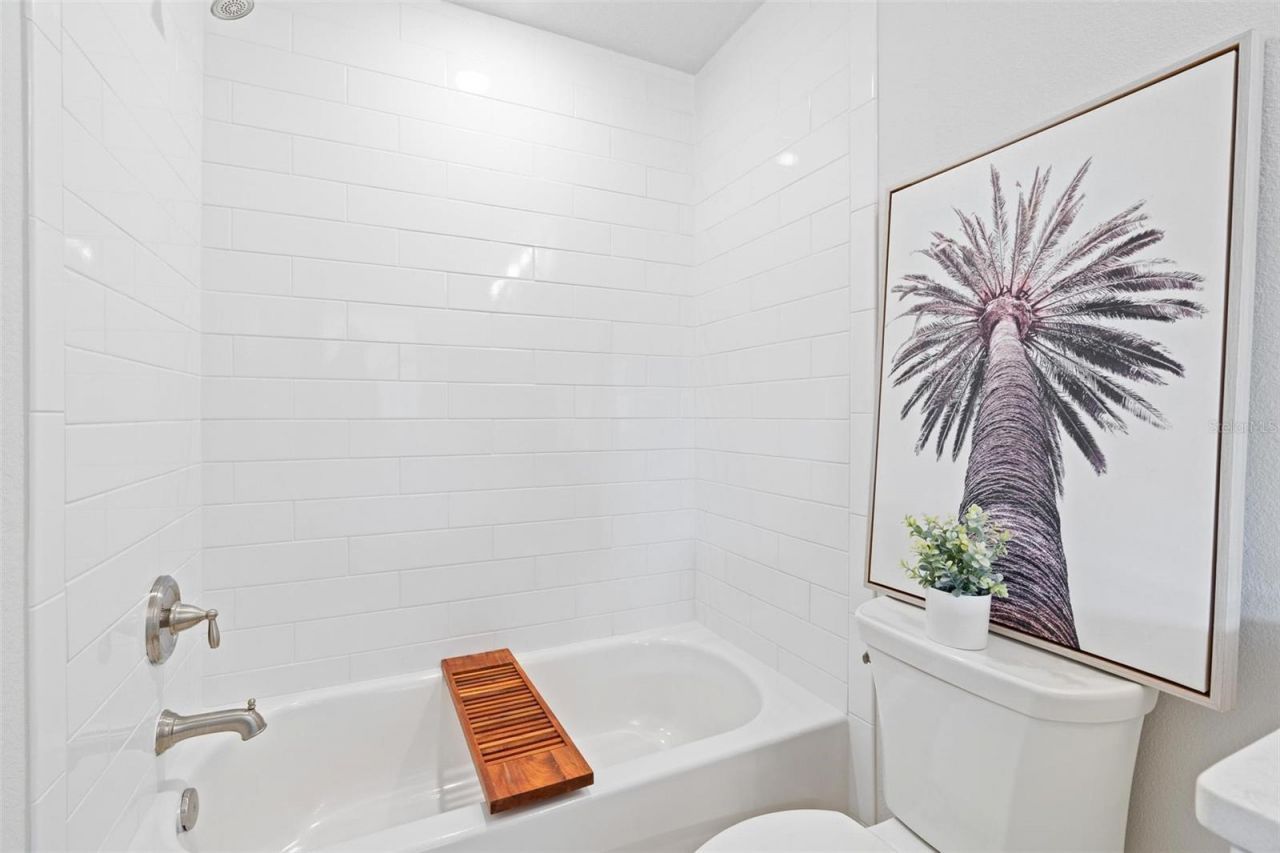 553 Venetian Palms Boulevard, New Smyrna Beach, FL 32168 Photo