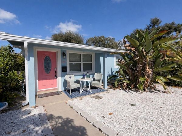 5721 10TH AVENUE N, ST PETERSBURG, FL 33710