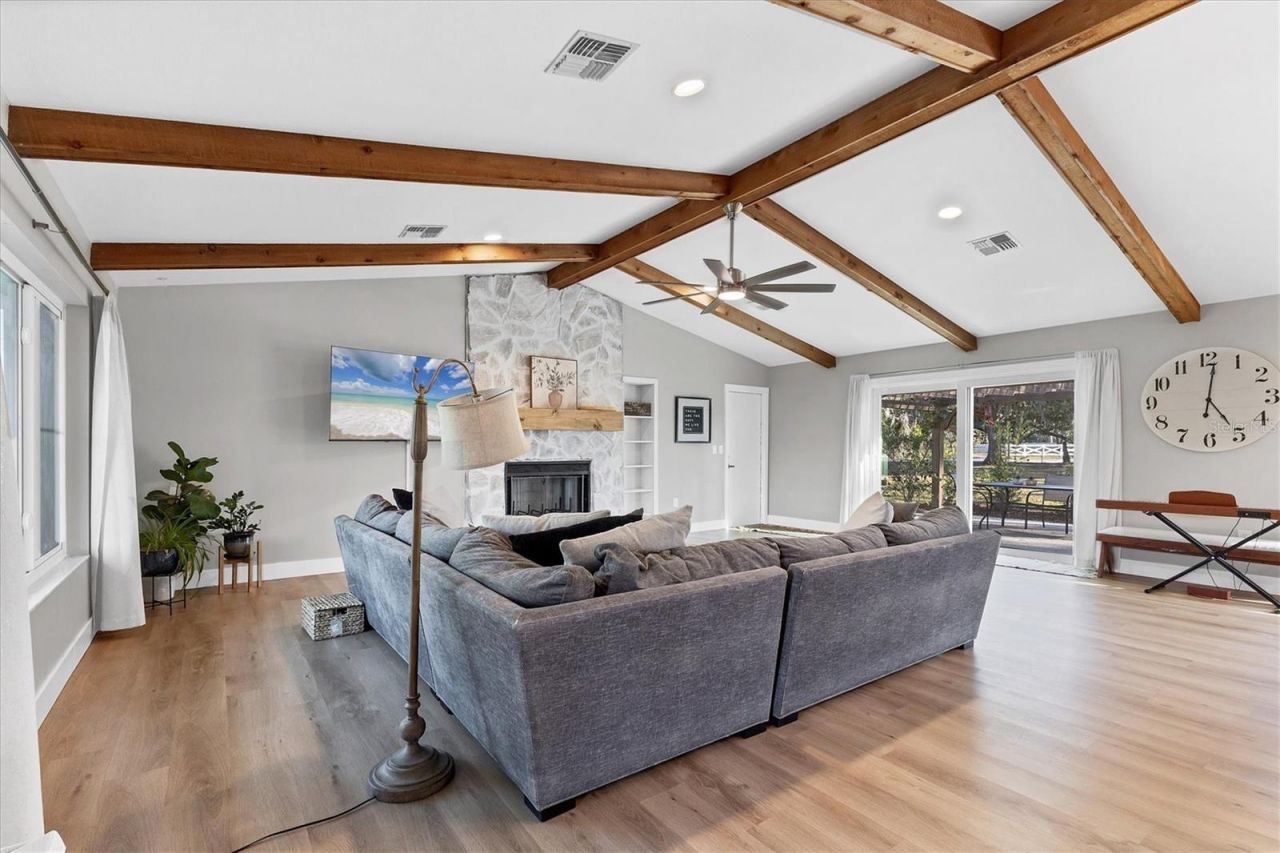 6812 41st Avenue E, Bradenton, FL 34208 Photo