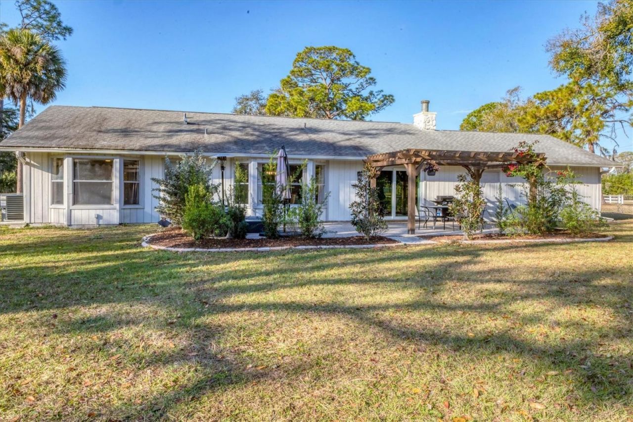 6812 41st Avenue E, Bradenton, FL 34208 Photo