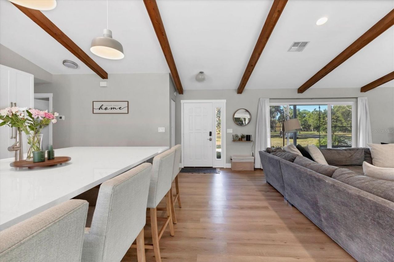 6812 41st Avenue E, Bradenton, FL 34208 Photo