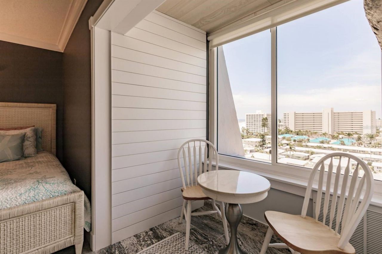 1055 W Peppertree Drive, Unit 805AA, Sarasota, FL 34242 Photo