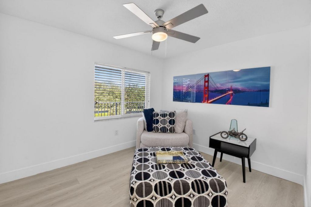 5778 Crystal Shores Drive, Unit 406, Boynton Beach, FL 33437 Photo