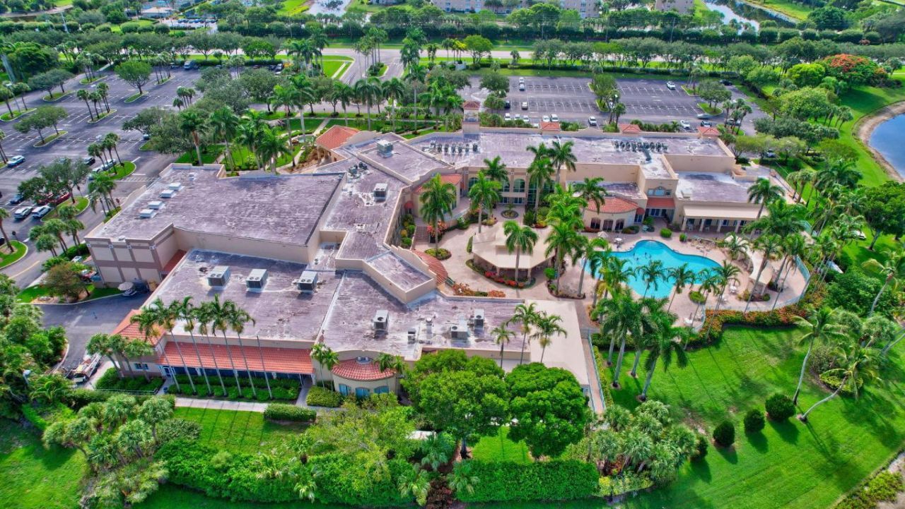 5778 Crystal Shores Drive, Unit 406, Boynton Beach, FL 33437 Photo