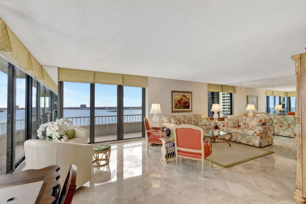 5540 N Ocean Drive, Unit 15-B, Singer Island, FL 33404 Photo