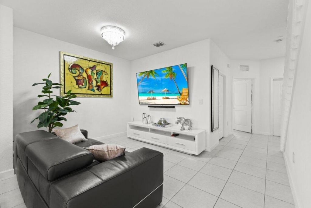 23426 SW 127th Place, Homestead, FL 33032 Photo