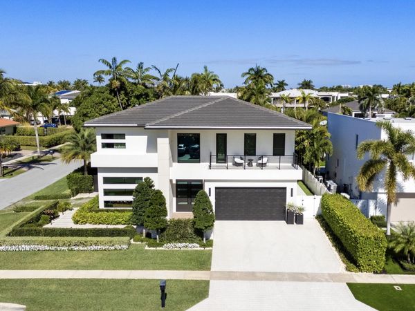 401 NE 2nd Street, Boca Raton, FL 33432