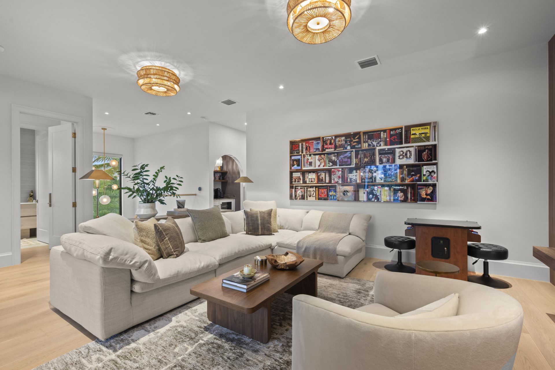 401 NE 2nd Street, Boca Raton, FL 33432 Photo