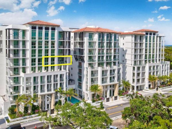 475 E Royal Palm Road, Unit 605, Boca Raton, FL 33432