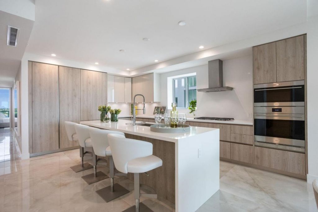 475 E Royal Palm Road, Unit 605, Boca Raton, FL 33432 Photo