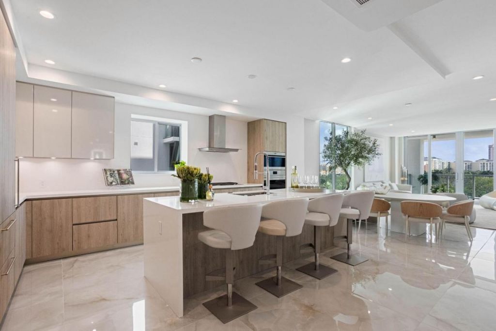 475 E Royal Palm Road, Unit 605, Boca Raton, FL 33432 Photo