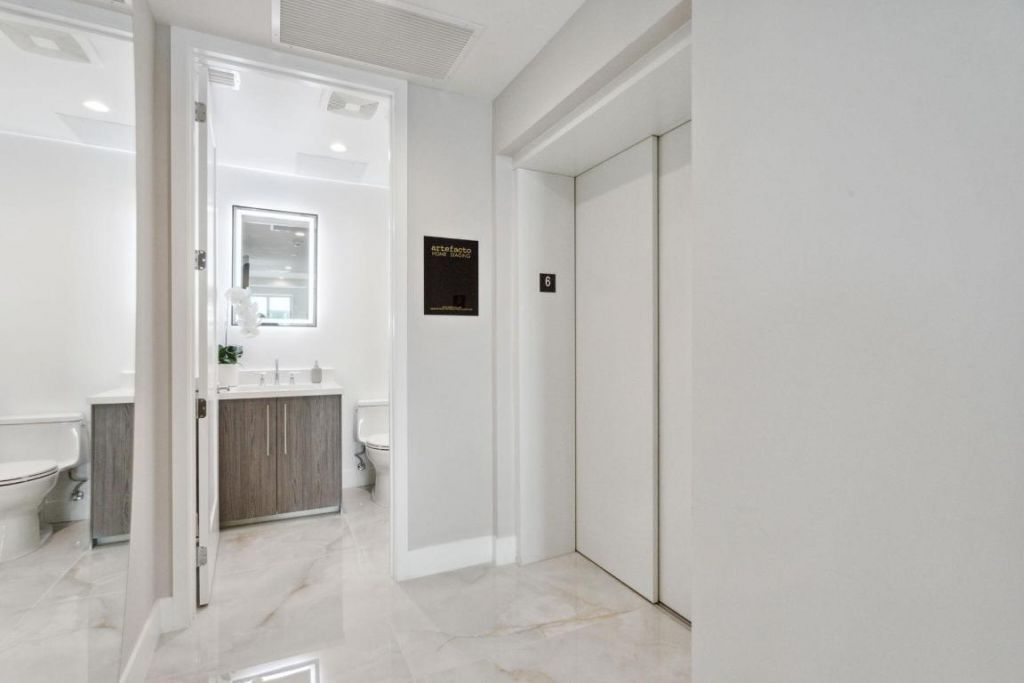 475 E Royal Palm Road, Unit 605, Boca Raton, FL 33432 Photo