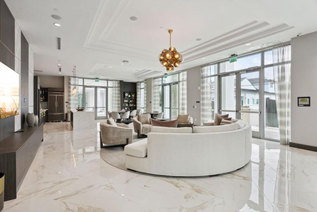 475 E Royal Palm Road, Unit 605, Boca Raton, FL 33432 Photo