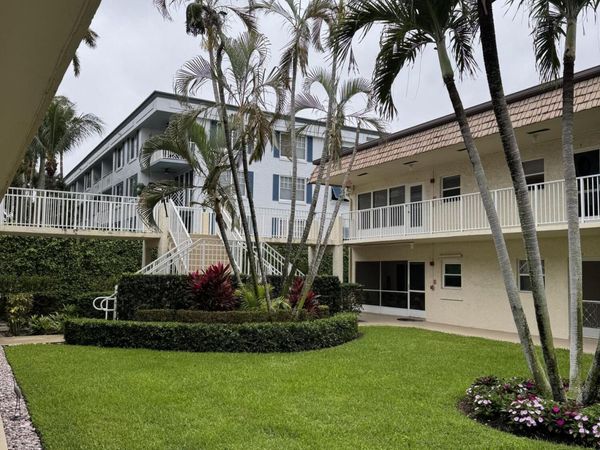 632 Snug Harbor Drive, Unit D6, Boynton Beach, FL 33435