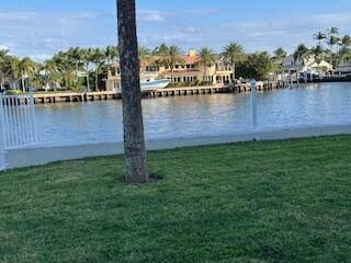 632 Snug Harbor Drive, Unit D6, Boynton Beach, FL 33435 Photo