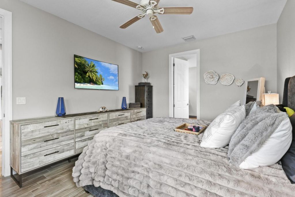 8735 SW Vico Way, Port Saint Lucie, FL 34987 Photo