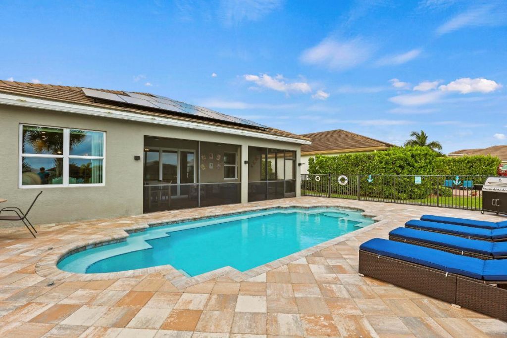 8735 SW Vico Way, Port Saint Lucie, FL 34987 Photo