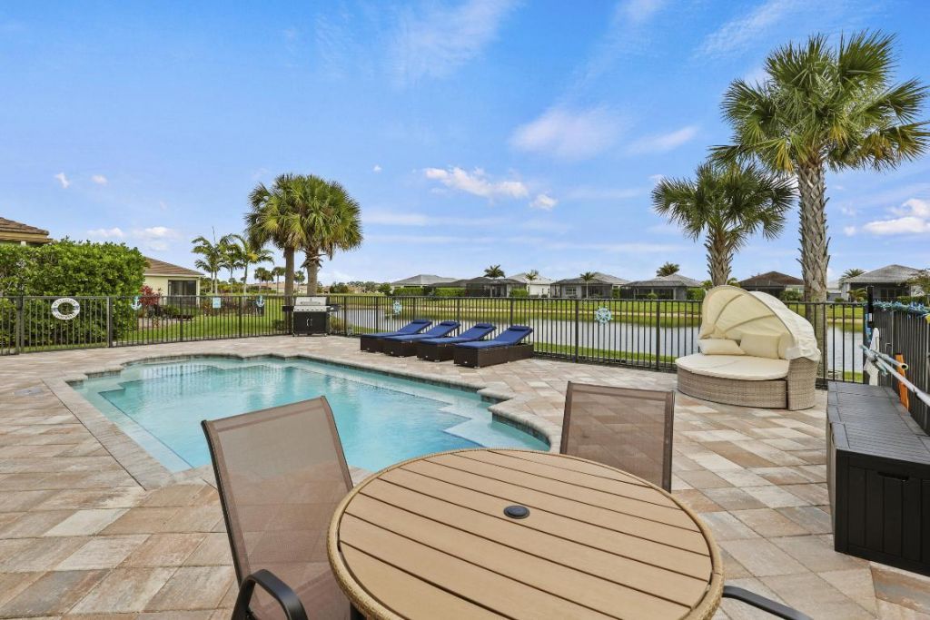 8735 SW Vico Way, Port Saint Lucie, FL 34987 Photo