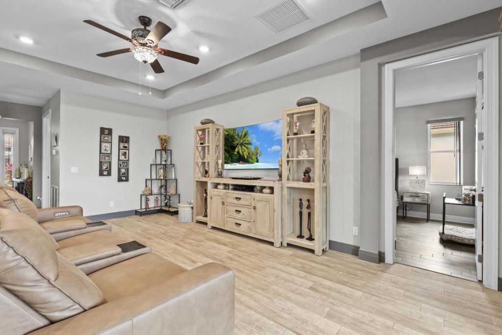 8735 SW Vico Way, Port Saint Lucie, FL 34987 Photo