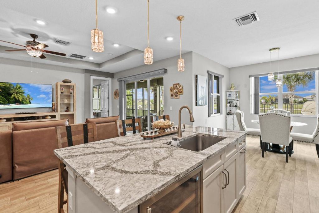 8735 SW Vico Way, Port Saint Lucie, FL 34987 Photo